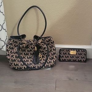 Michael Kors Purse and Wallet Bundle